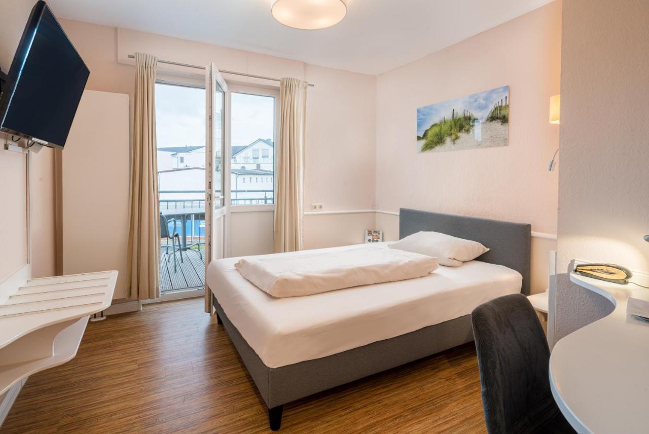 Schaefers Hotel, Self-Check-In, Cafe Und Baecker Am Hotel Vechta Kültér fotó