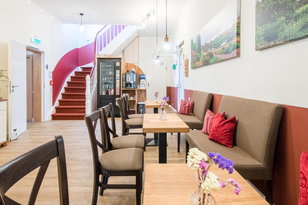 Schaefers Hotel, Self-Check-In, Cafe Und Baecker Am Hotel Vechta Kültér fotó